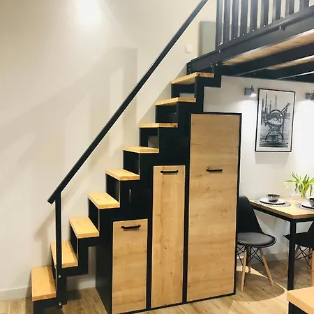 - Soft Lofty Legnicka Centrum アパート *