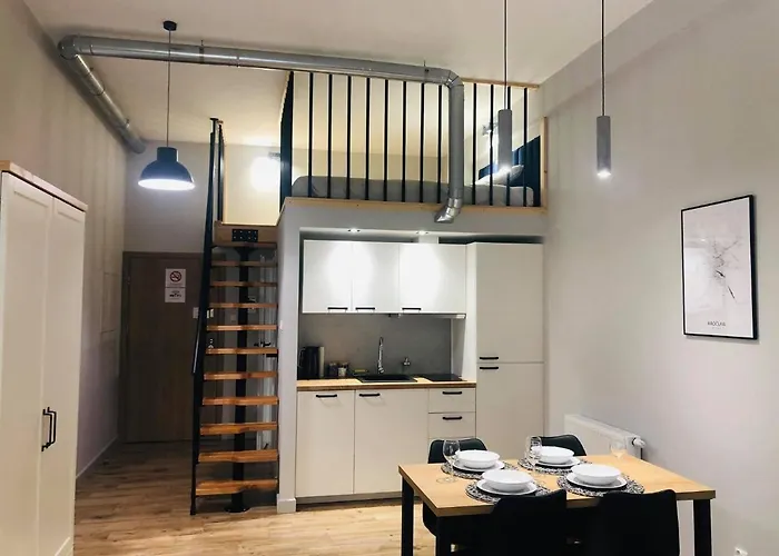 - Soft Lofty Legnicka Centrum Apartment *