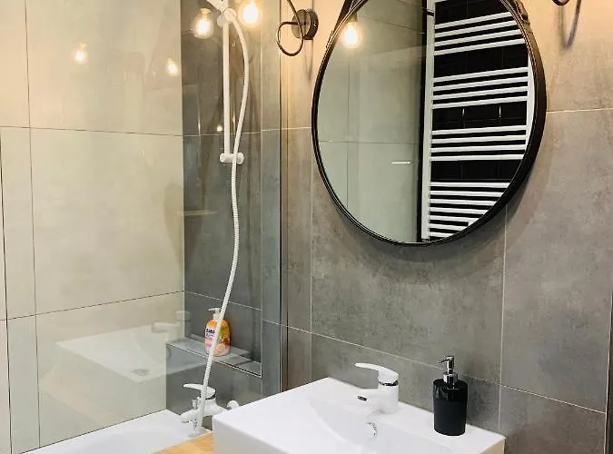 - Soft Lofty Legnicka Centrum Apartment *