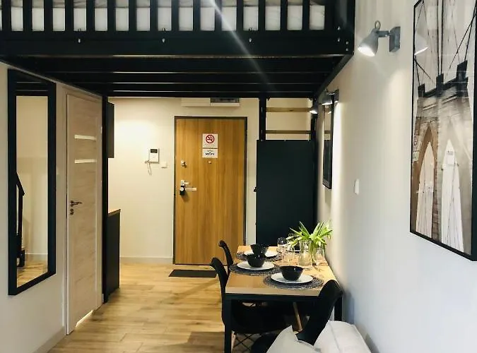 - Soft Lofty Legnicka Centrum Apartment